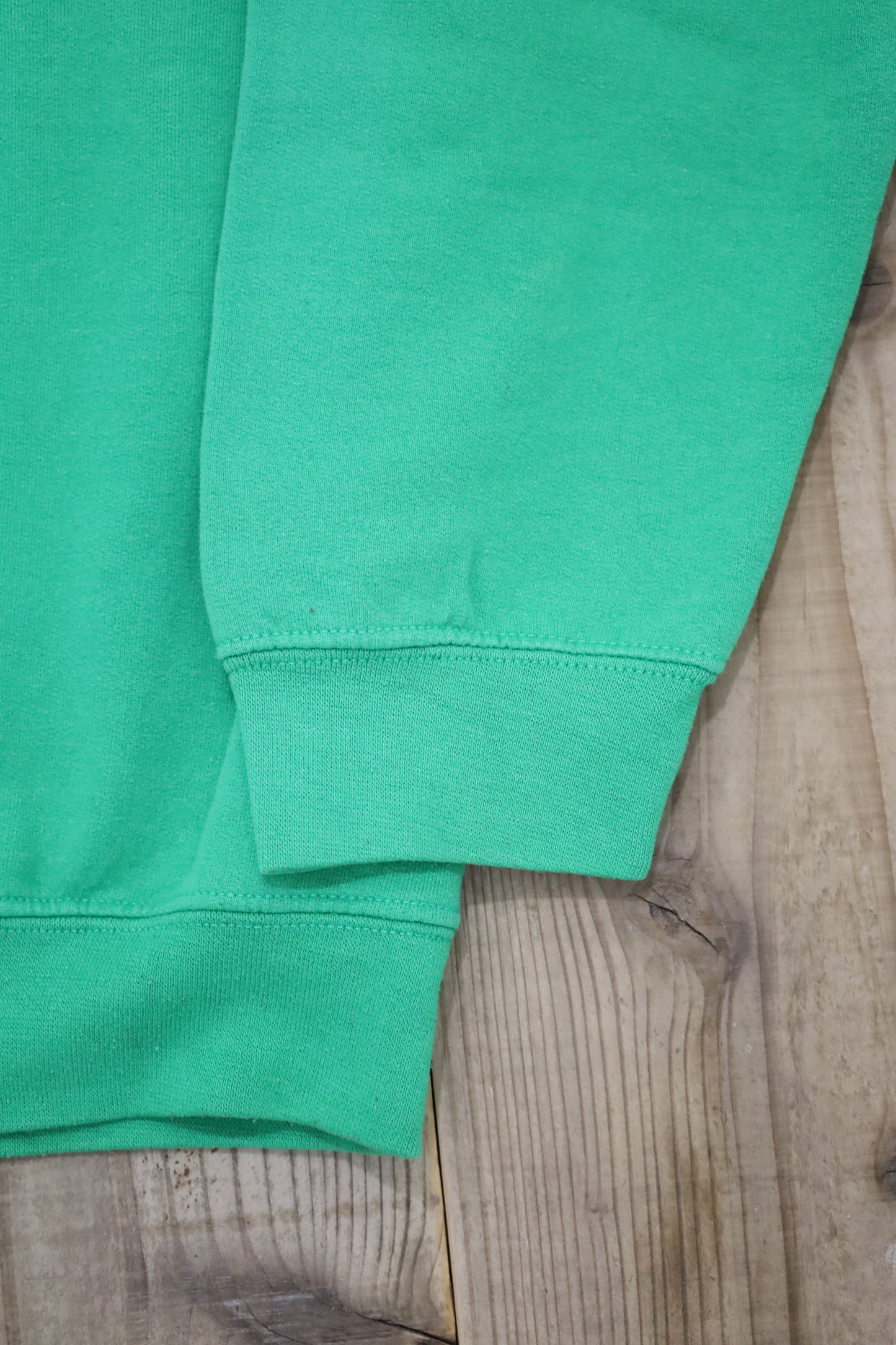Z1025 / 1980's UNKNOWN TRACK & FIELD print sweat