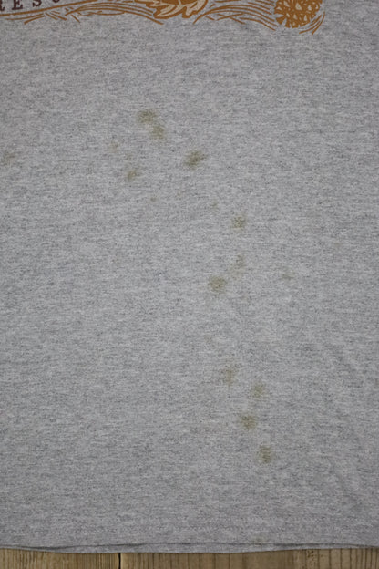 E555 / 1990's walt Disney world mickey mouse print tee