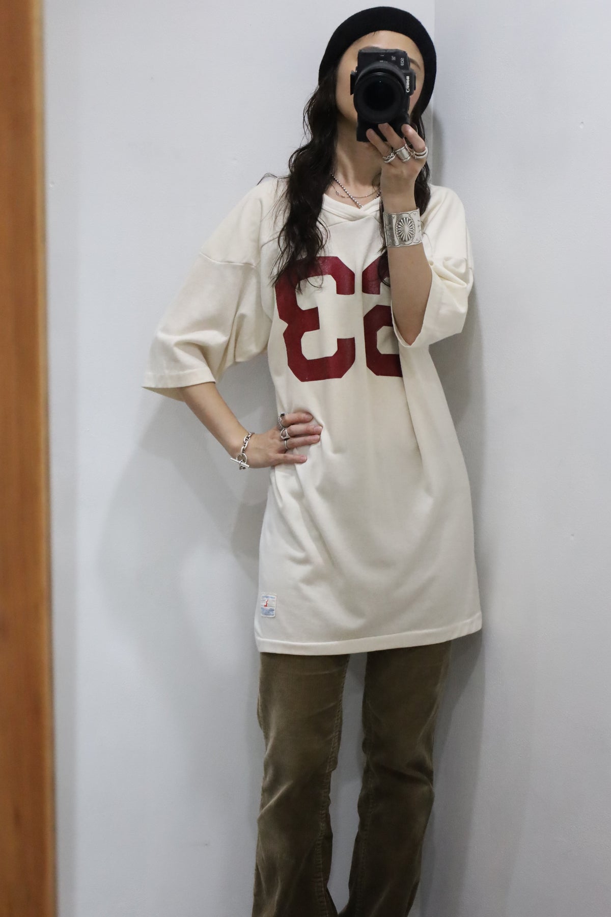 E783 / 1970's champion football tee