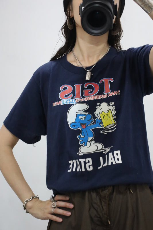 E752 / 1980's Velva sheen TGIS smurf print tee
