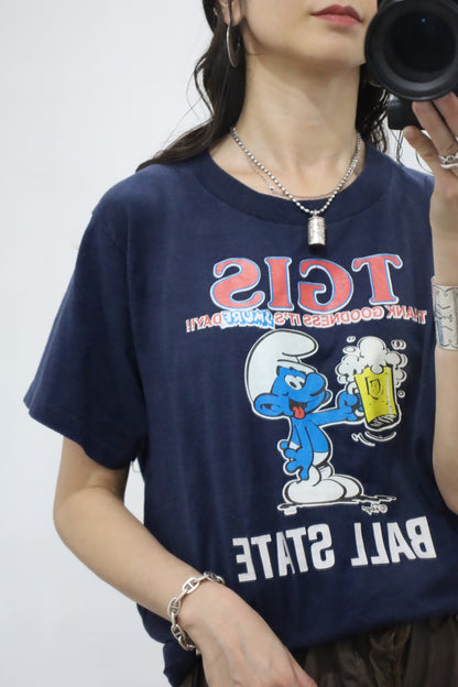 E752 / 1980's Velva sheen TGIS smurf print tee