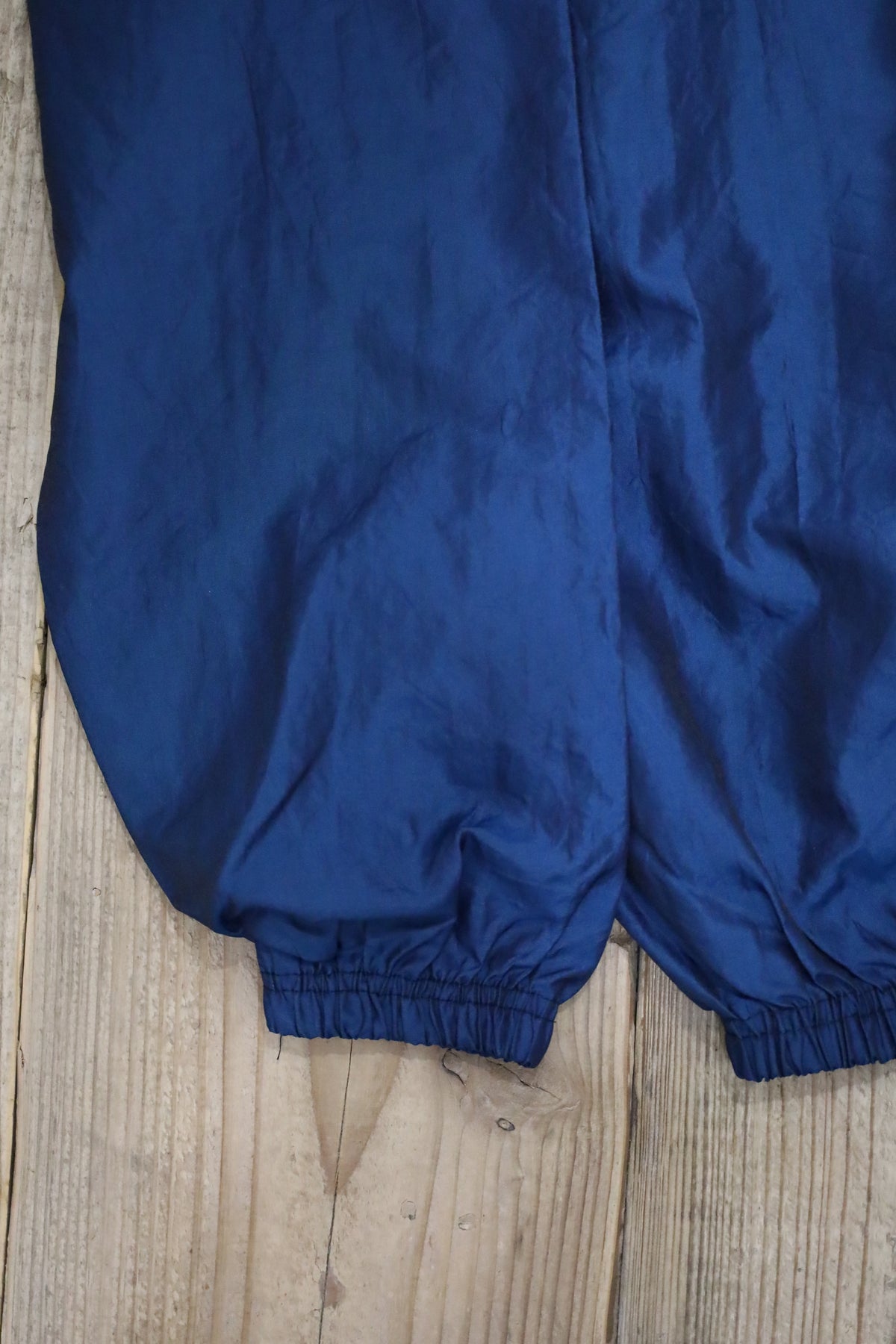 A862 / 1990's SURF STYLE half zip nylon jacket