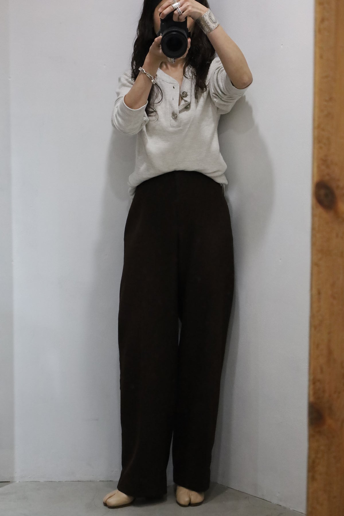 E827 / 1980's BENDING EASY brown slacks