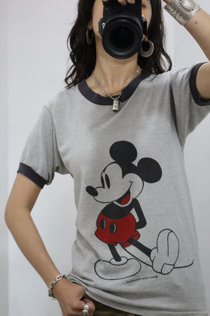 8 / UNKNOWN  1980's  mickey mouse ringer tee