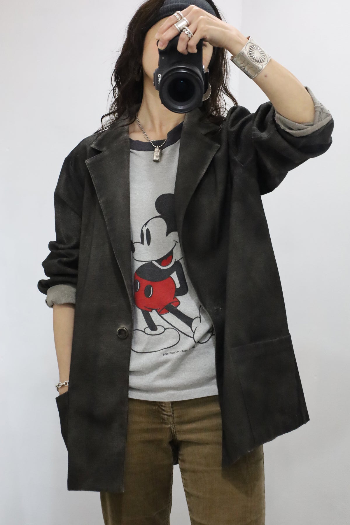 HOWIE black spray fade tailored jacket (taupe)
