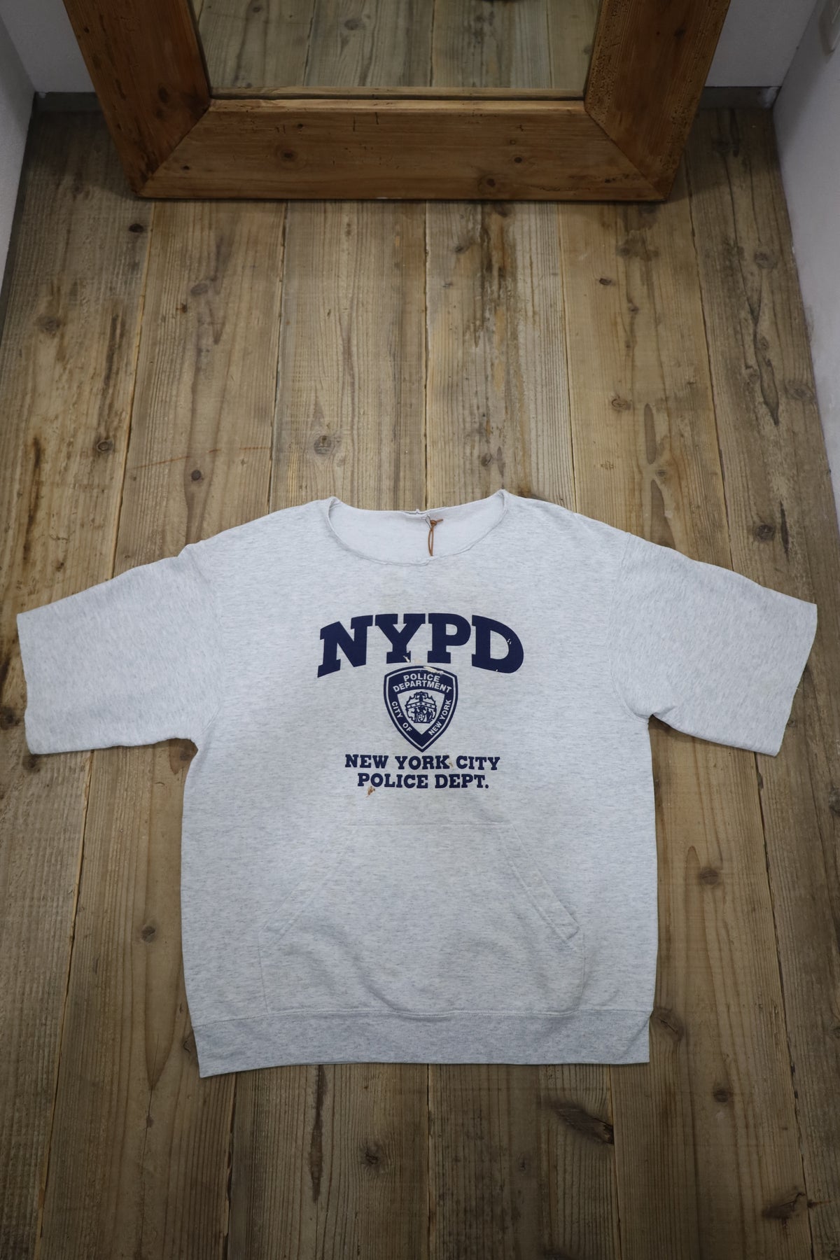 D326 / 1990's UNKNOWN NYPD short sleeve remake sweat