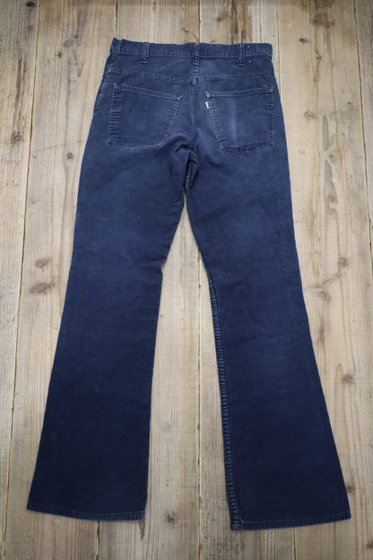 E880 / 1970's LEVI'S  flare corduroy  pants (32inc / w80cm)
