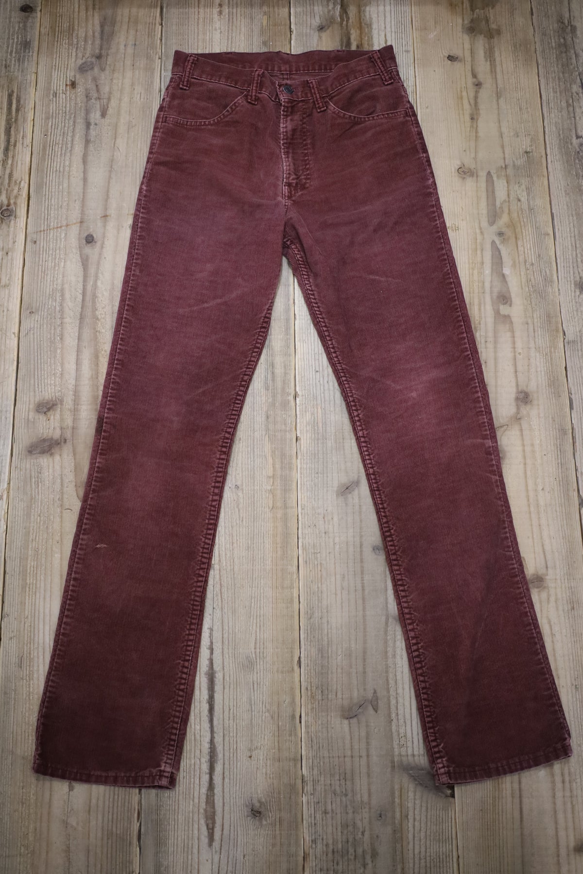 E895 / 1980's LEVI'S corduroy  pants (28inc / w72cm)