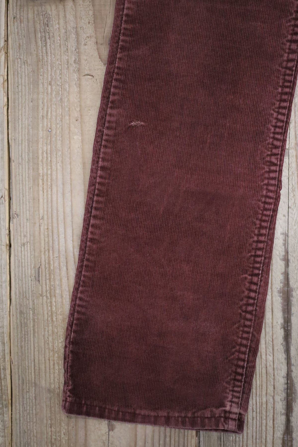 E895 / 1980's LEVI'S corduroy  pants (28inc / w72cm)