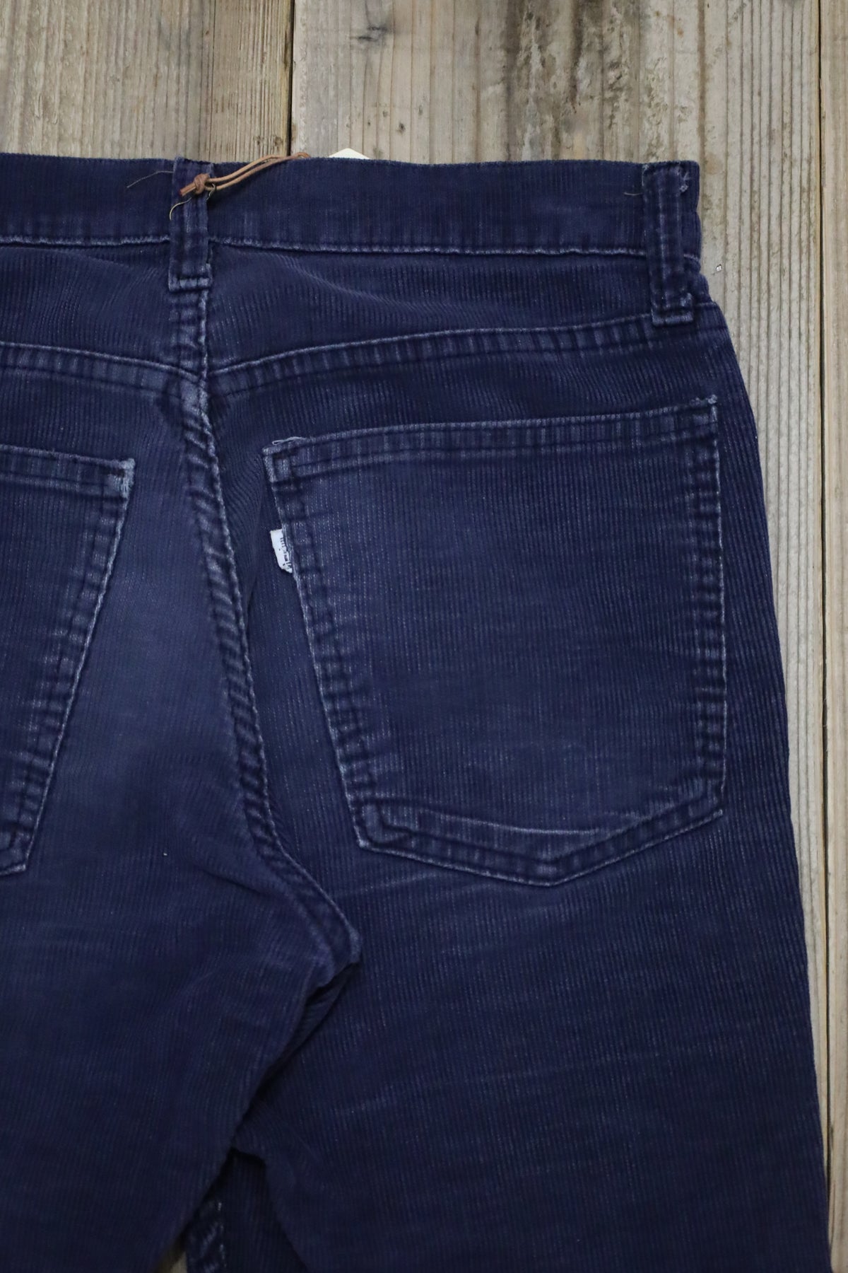E873 / 1980's LEVI'S corduroy  pants (29inc / w74cm)