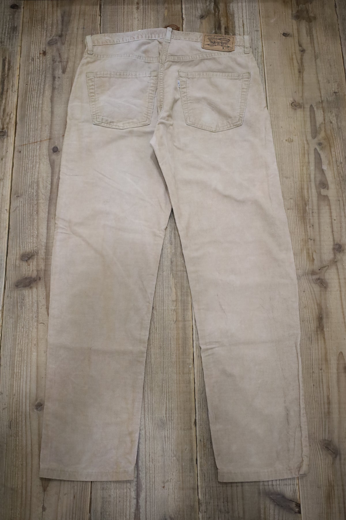 E867 / 1980's LEVI'S corduroy  pants (33inc / w82cm)