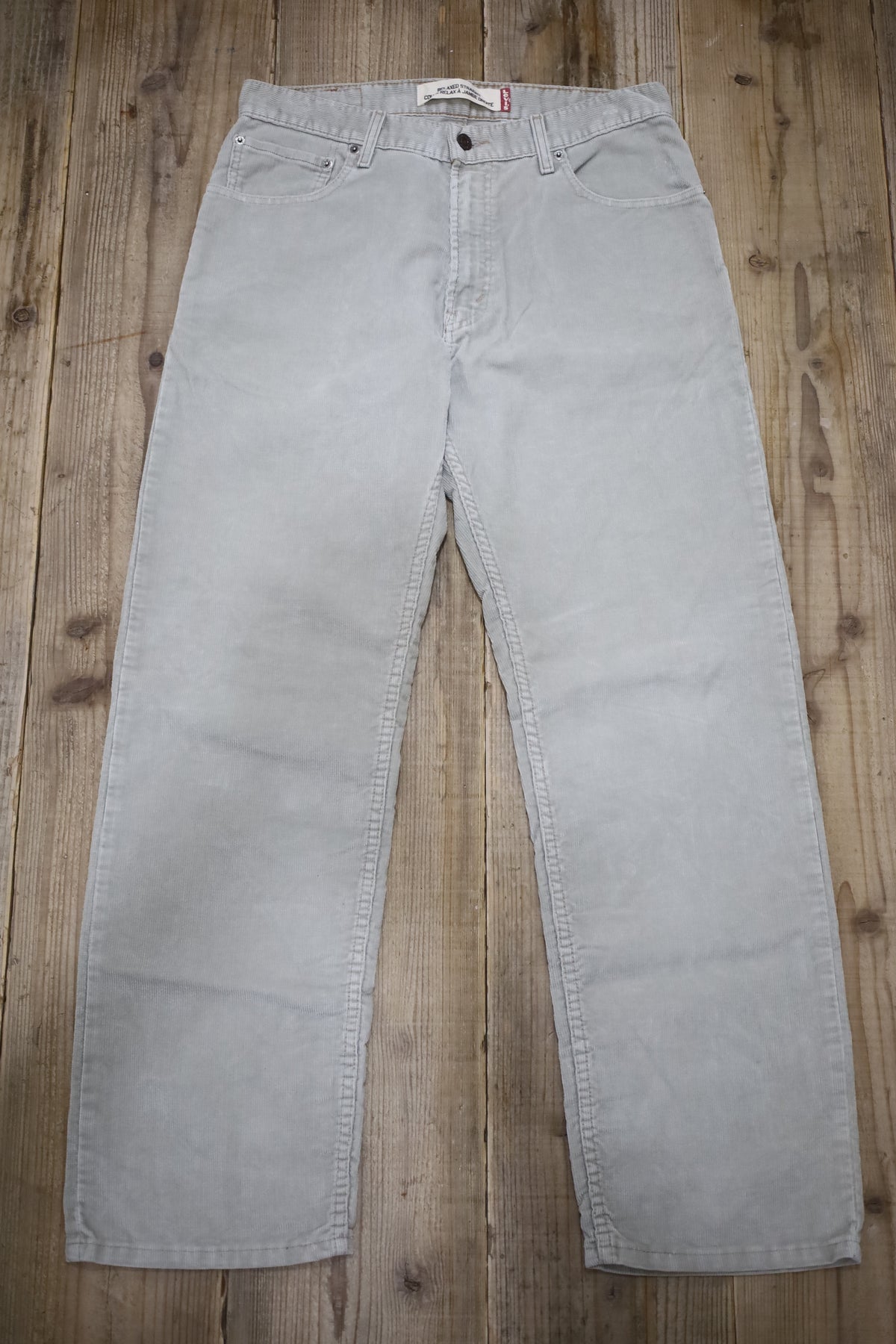 E881 / 1980's LEVI'S corduroy  pants (34inc / w82cm)