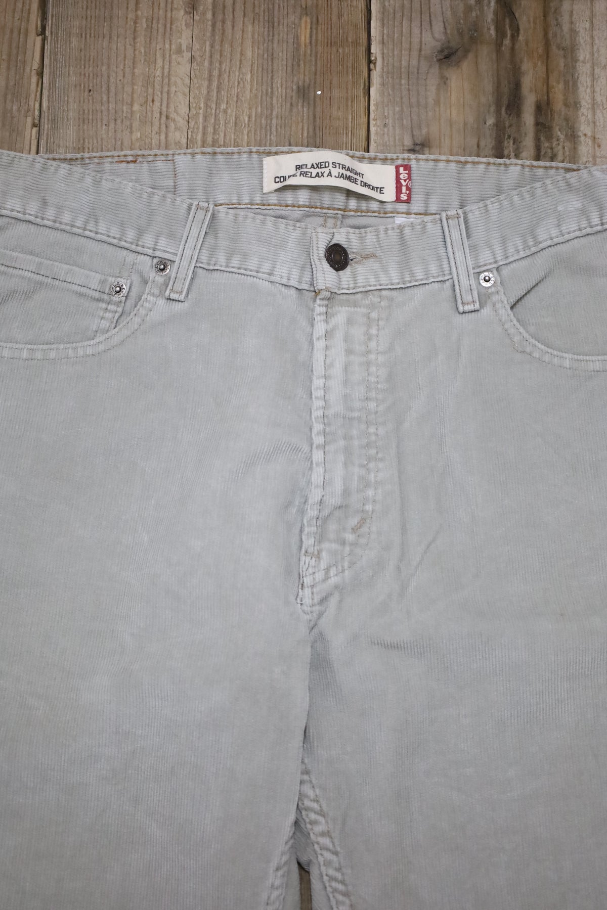 E881 / 1980's LEVI'S corduroy  pants (34inc / w82cm)