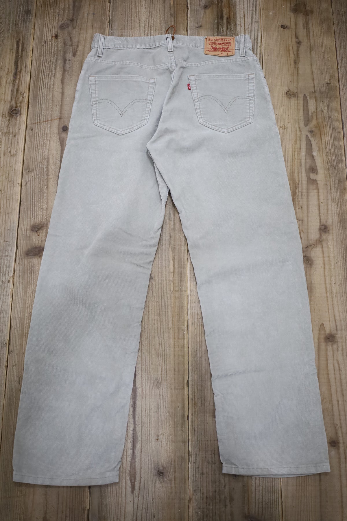 E881 / 1980's LEVI'S corduroy  pants (34inc / w82cm)