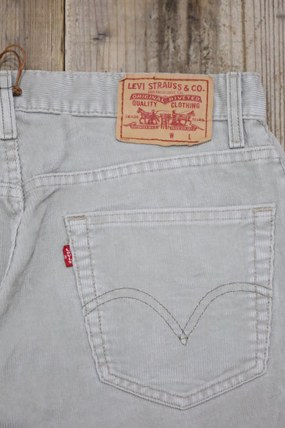 E881 / 1980's LEVI'S corduroy  pants (34inc / w82cm)