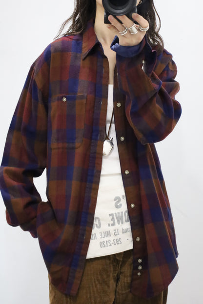 F427 / 1990's speciality collection check shirt