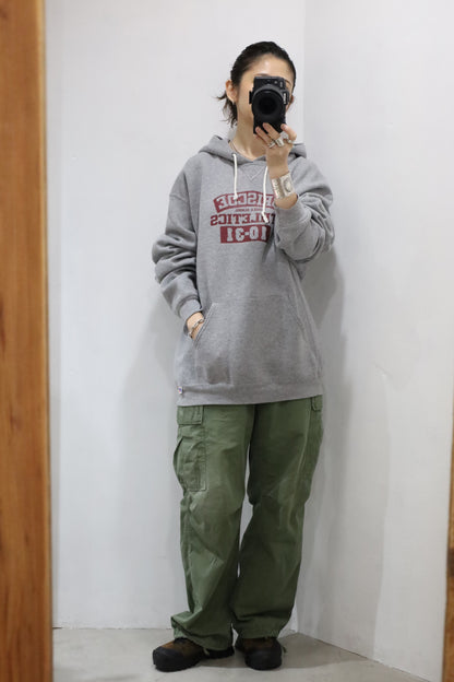 D309 / 2000'sRUSSELL ATHLETIC Hooded sweat