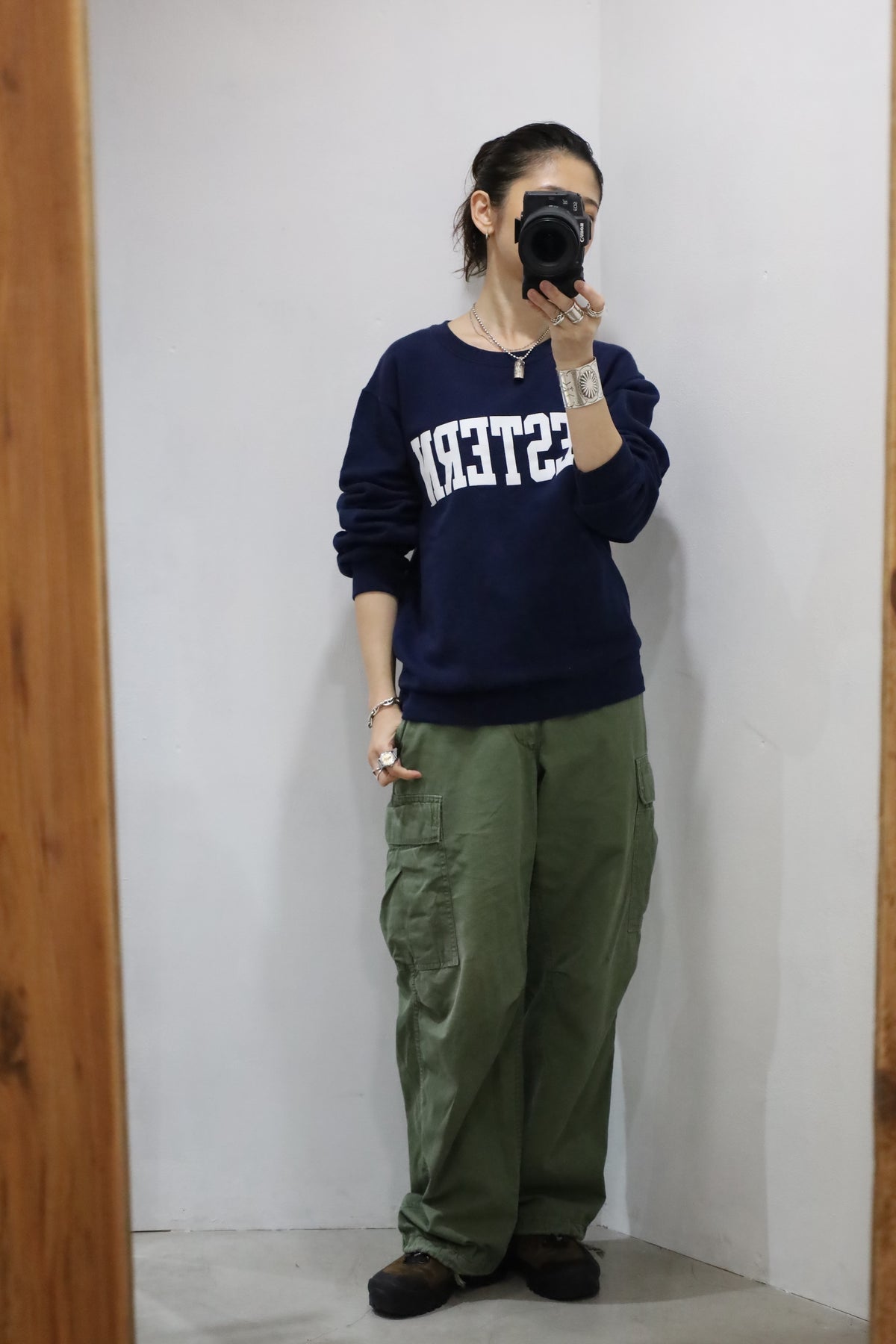 D301 / early2000's JERZEES WESTERN print sweat