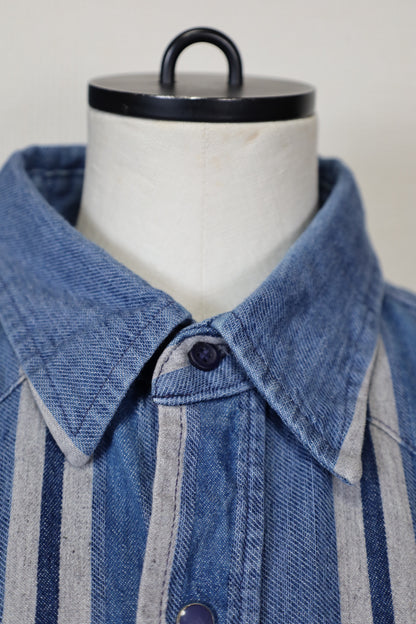 Z622 / 1990's Wrangler denim western shirt