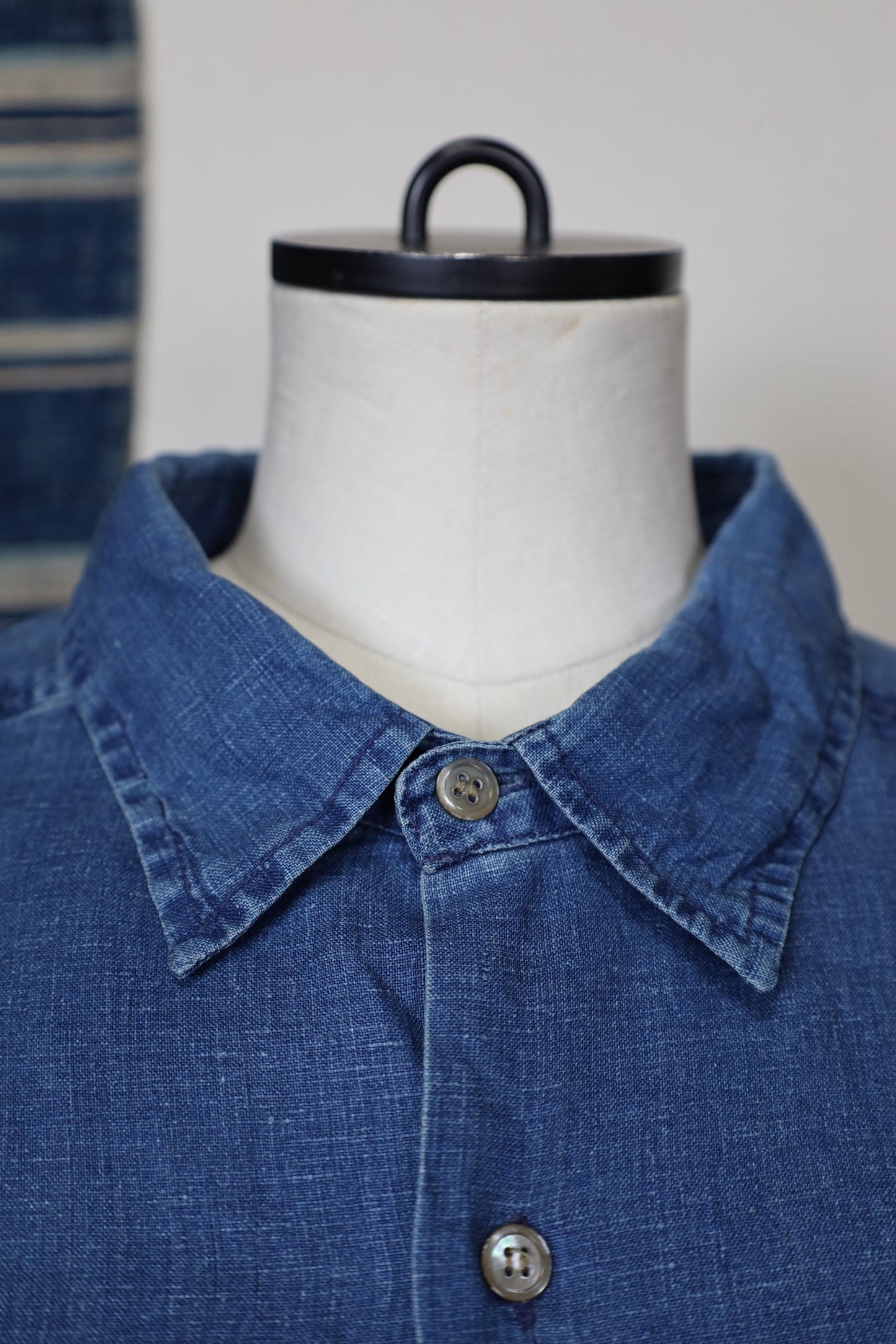 ★610 / 1990's COUNTRY ROAD Indigo dye Linen Shirt