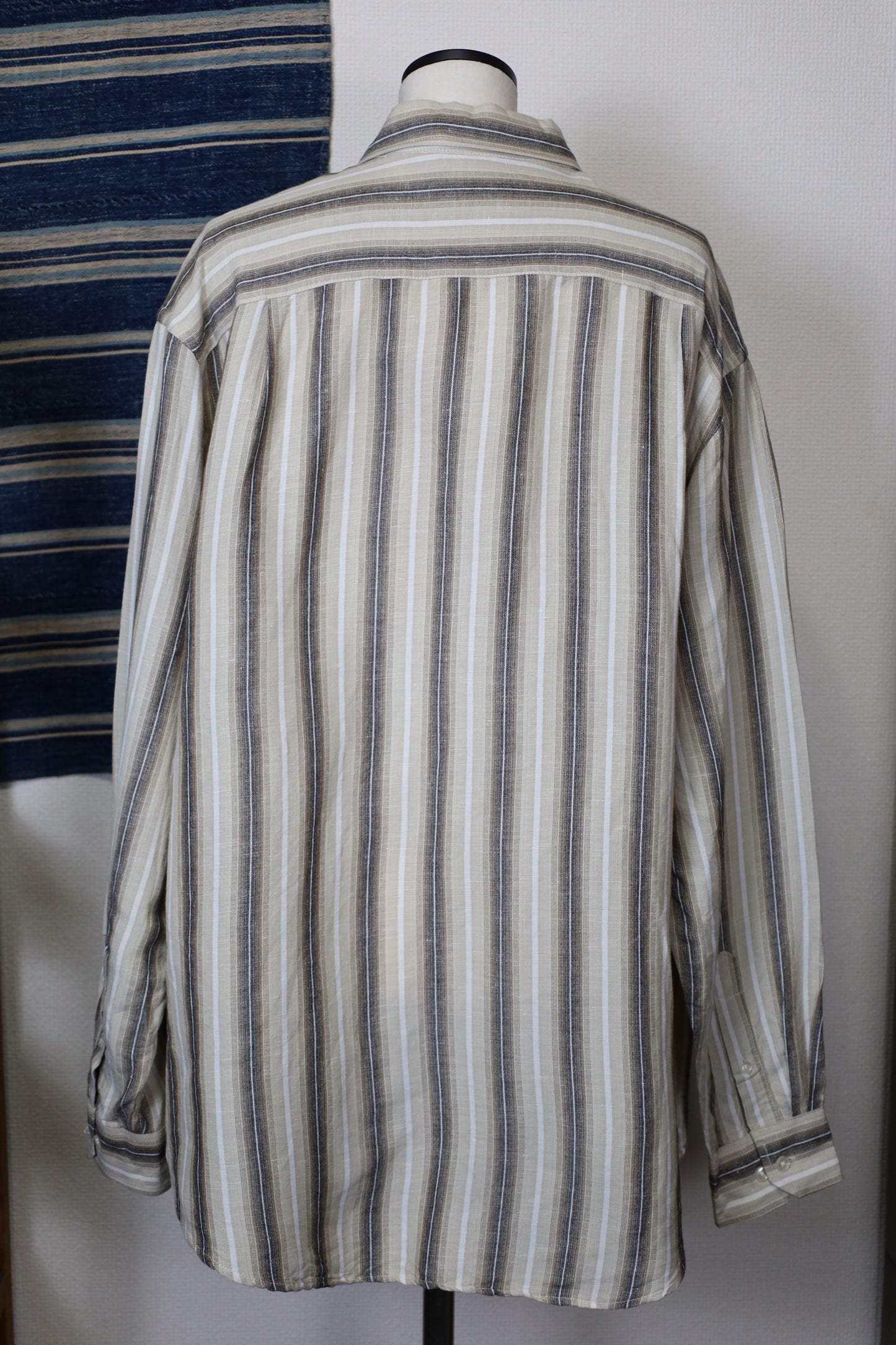 613 / early2000's VANHEUSEN stripe shirt