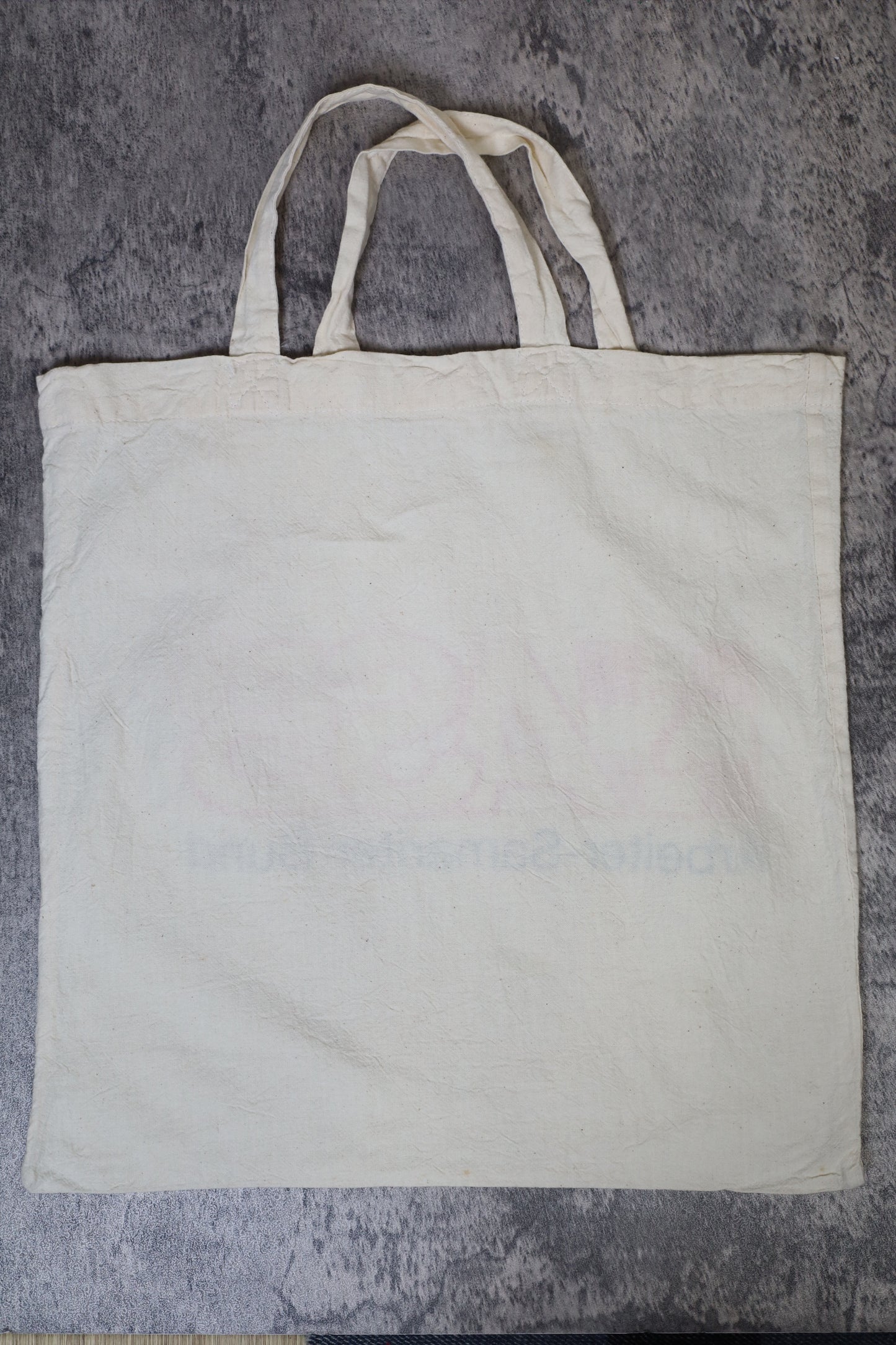 8 / TOTE BAG