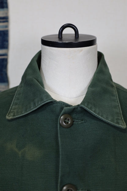 Z677 / 1970's vintage USARMY UTILITY shirt