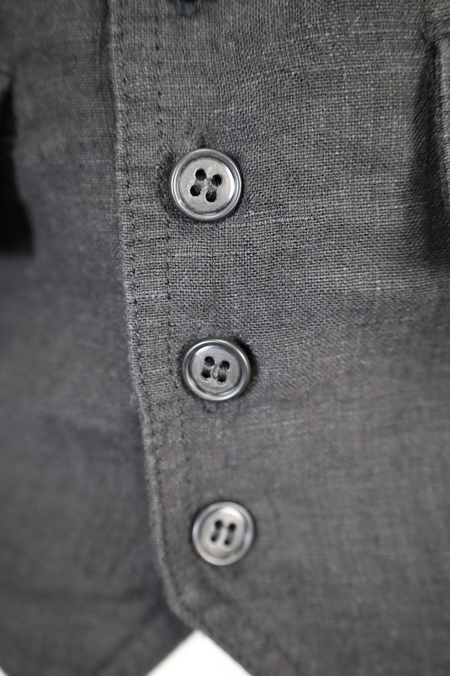 HOWIE linen vest (black)