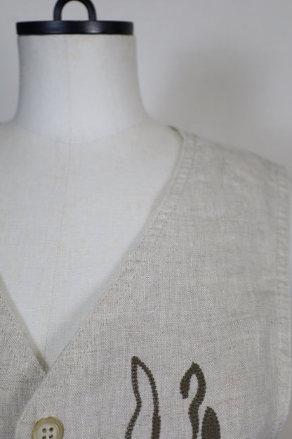 HOWIE embroidery linen vest (beige)
