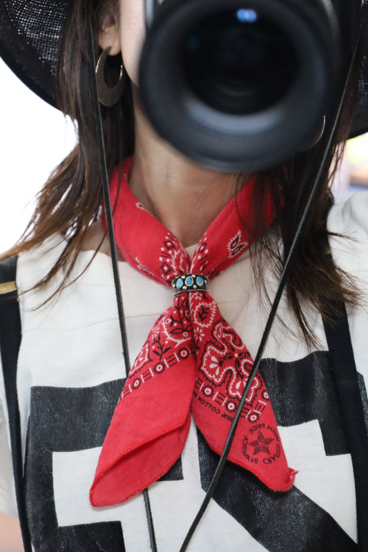 1980's Vintage bandana (red)