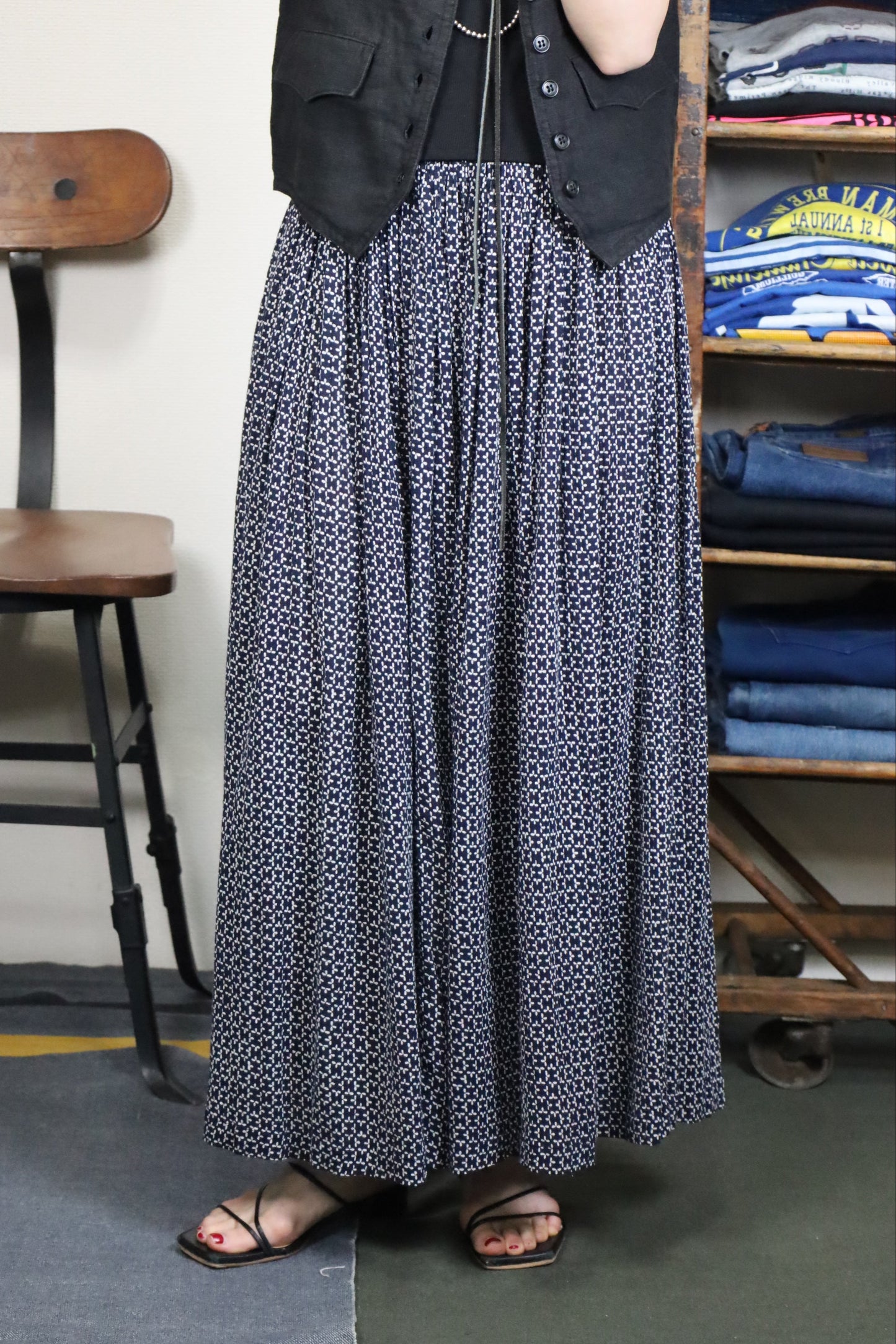 E112 / Late 1990s PHOOL India Cotton Fablic Long Skirt