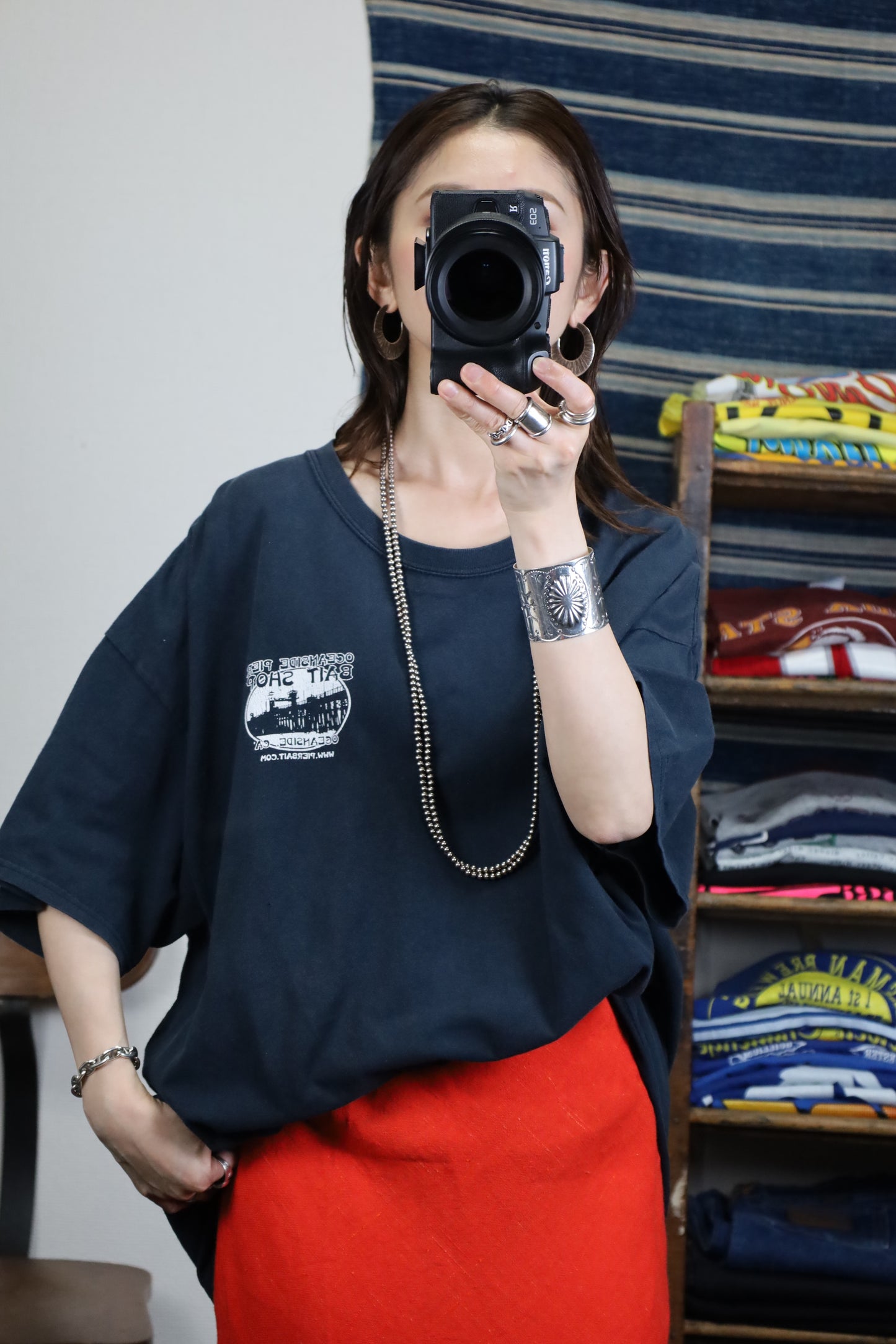 ★154 / UNKNOWN pierbait tee