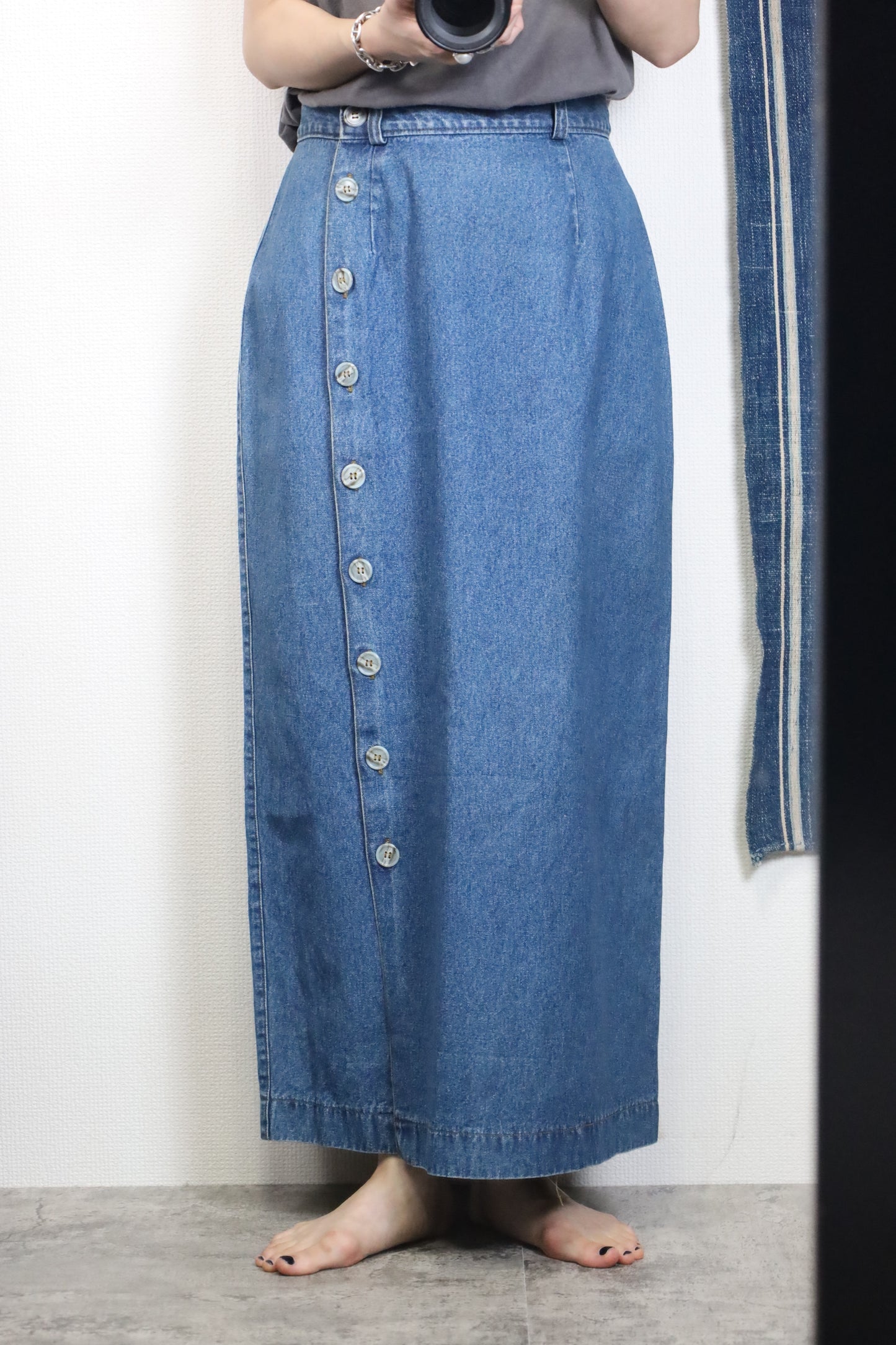 E182 / 1990s OLD VAN HEUSEN Denim Skirt