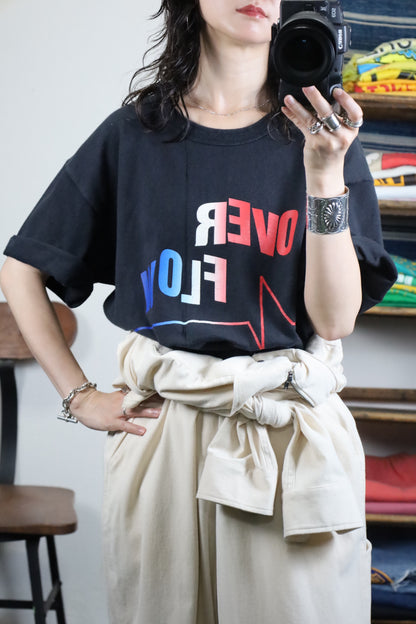 Z649 / 1990's OLD Champion Print TEE