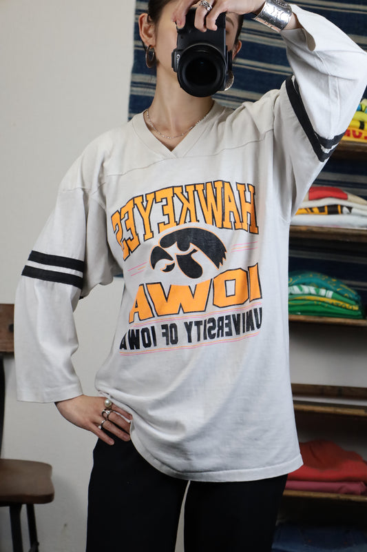 32 / 1980's MILLER football tee