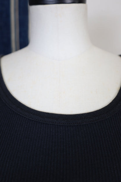 G34 / 1980's OLD The basics Tank top