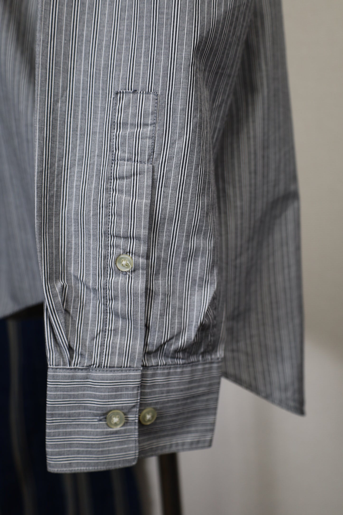 A120 / 1990's DKNY stripe shirt