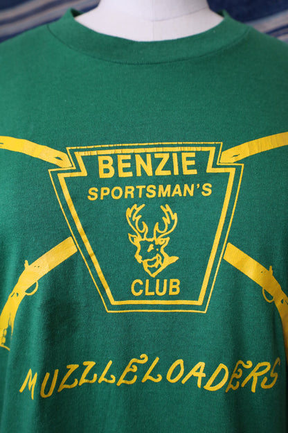 B497 / 1980's sportwear BENZIE SPORTSMANS tee