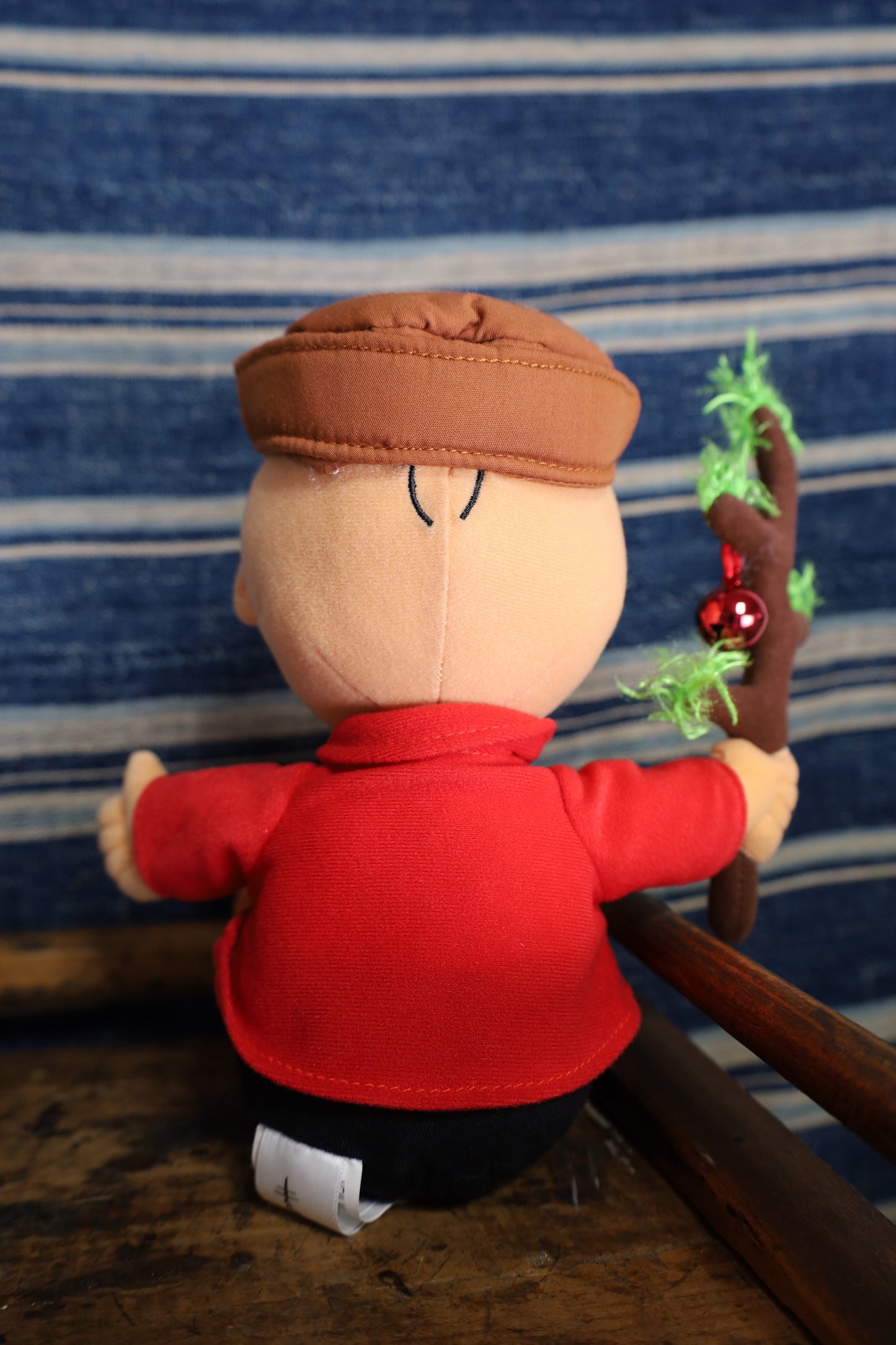 6 / 1990's charlie brown doll