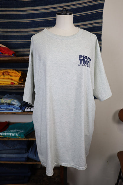 Z616 / early2000's FRUITS OF THE LOOM print tee