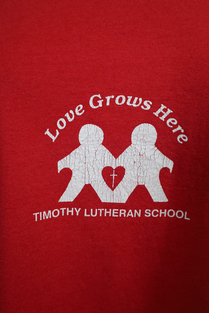 B539 / 1990's FRUITS OF THE LOOM LOVE GROWS HERE TEE