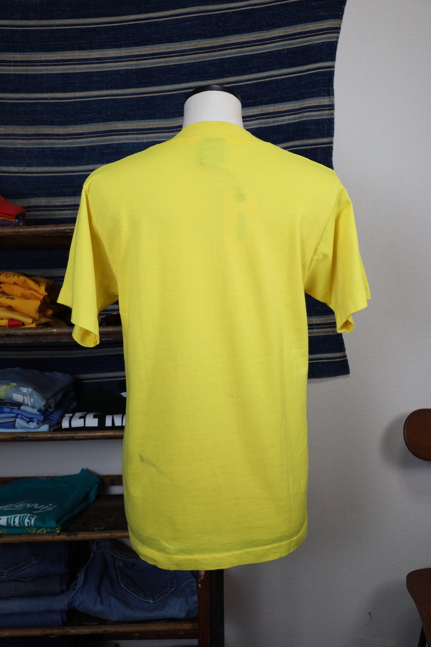 Z815 / 1990's SCREEN STARS  THE ONE family tee