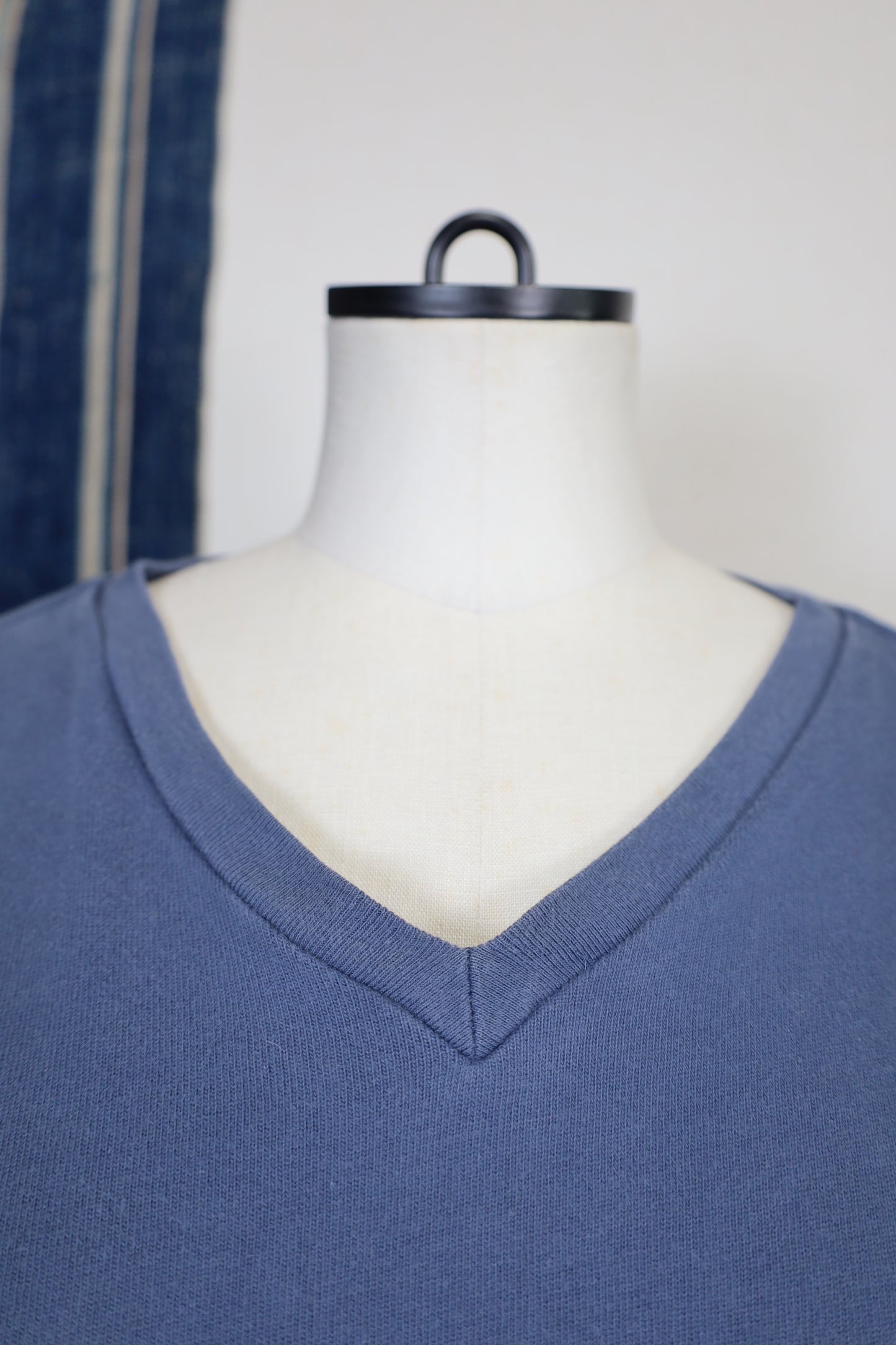 A117 / 1990's OLD OLD NAVY Oversized V-neck Sweat