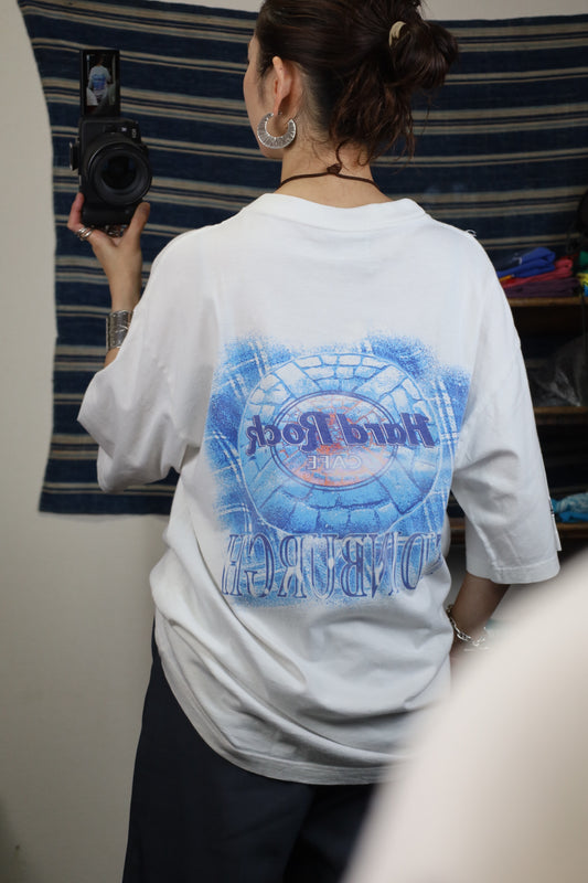 Z665 / 1990`s HARDROCKCAFE print tee
