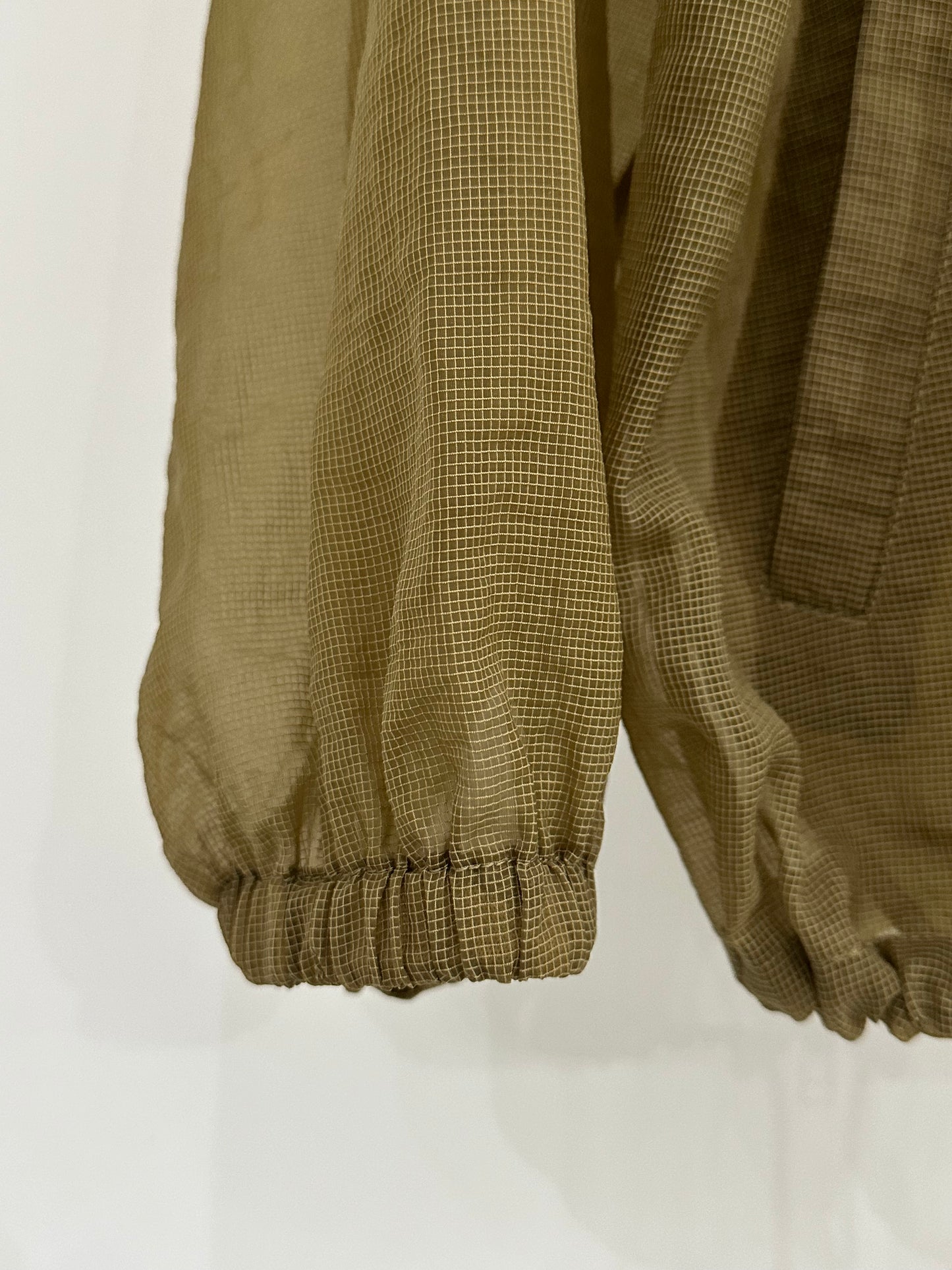 HOWIE Sheer Blouson (khaki)