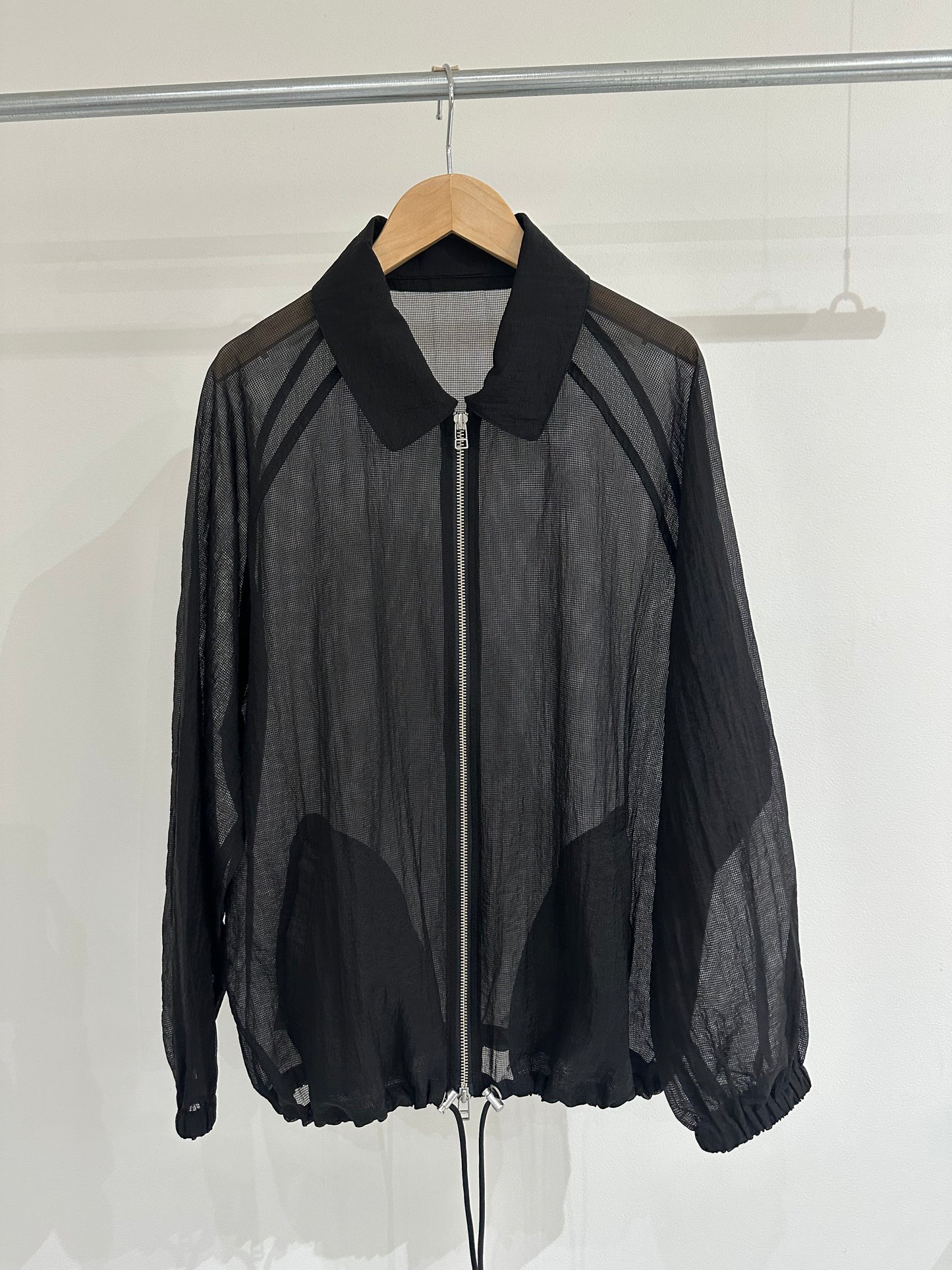 HOWIE Sheer Blouson (black)