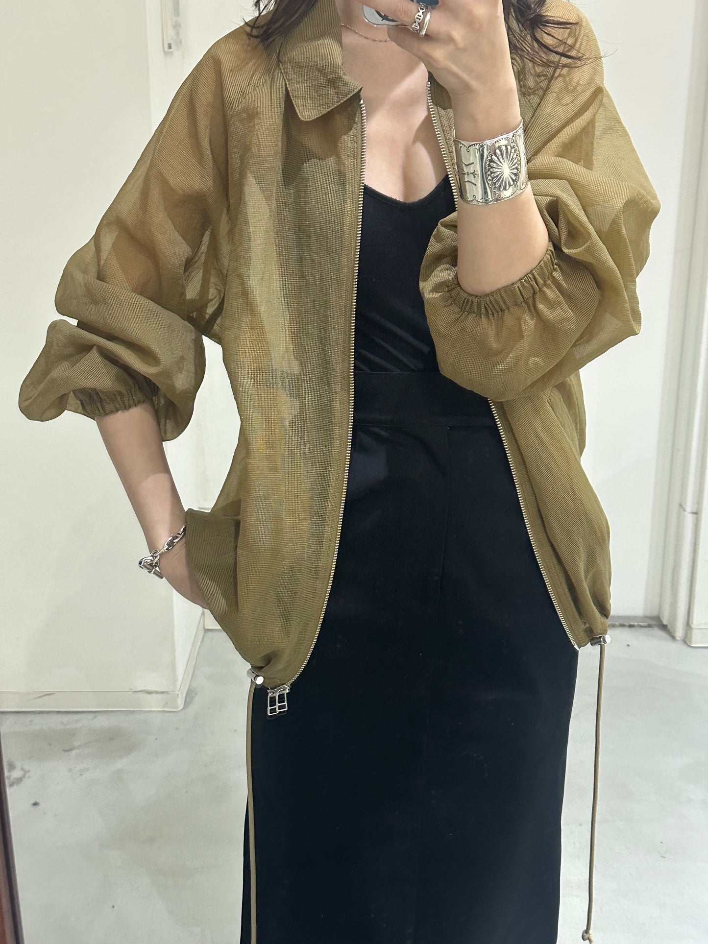 HOWIE Sheer Blouson (khaki)