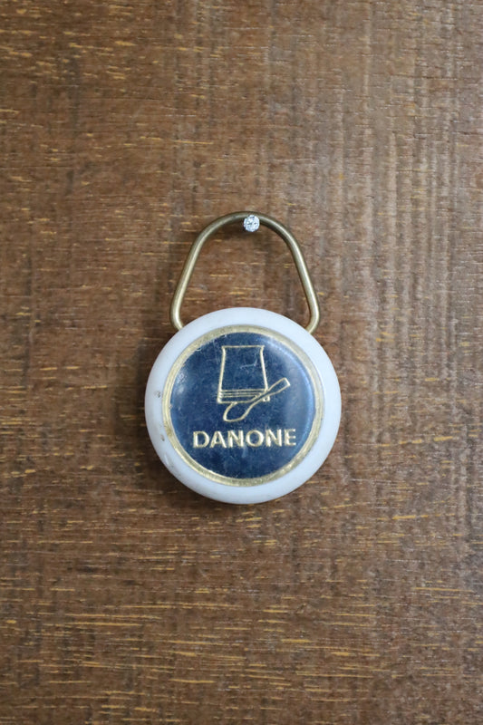 8 / USED key ring