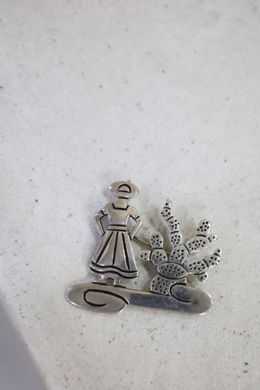 306 / HUMAN&SABOTEN MEXICAN SILVER BROOCH