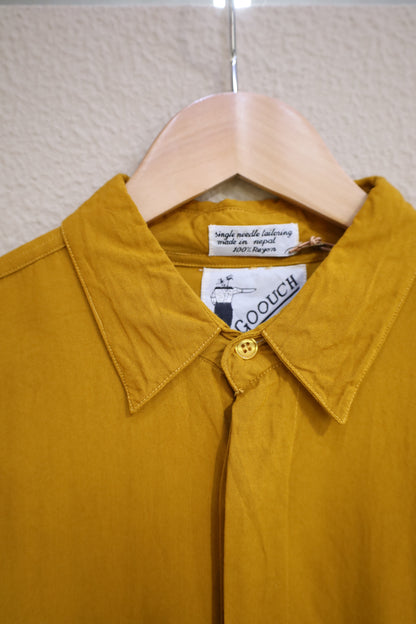 C252 / 1990's GOOUCH rayon shirt